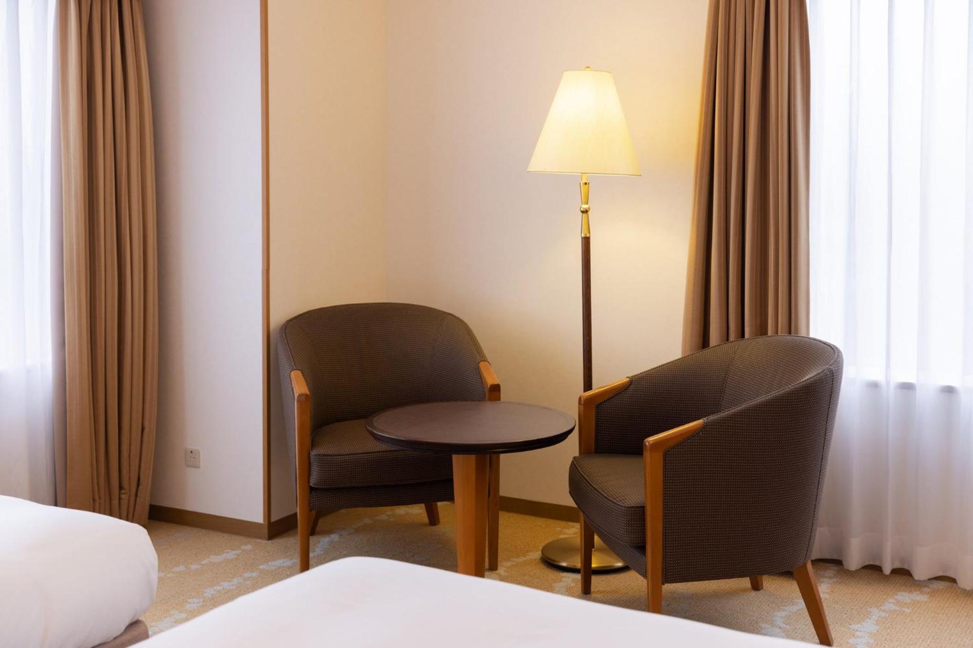 מלון Ana Crowne Plaza Toyama By Ihg מראה חיצוני תמונה