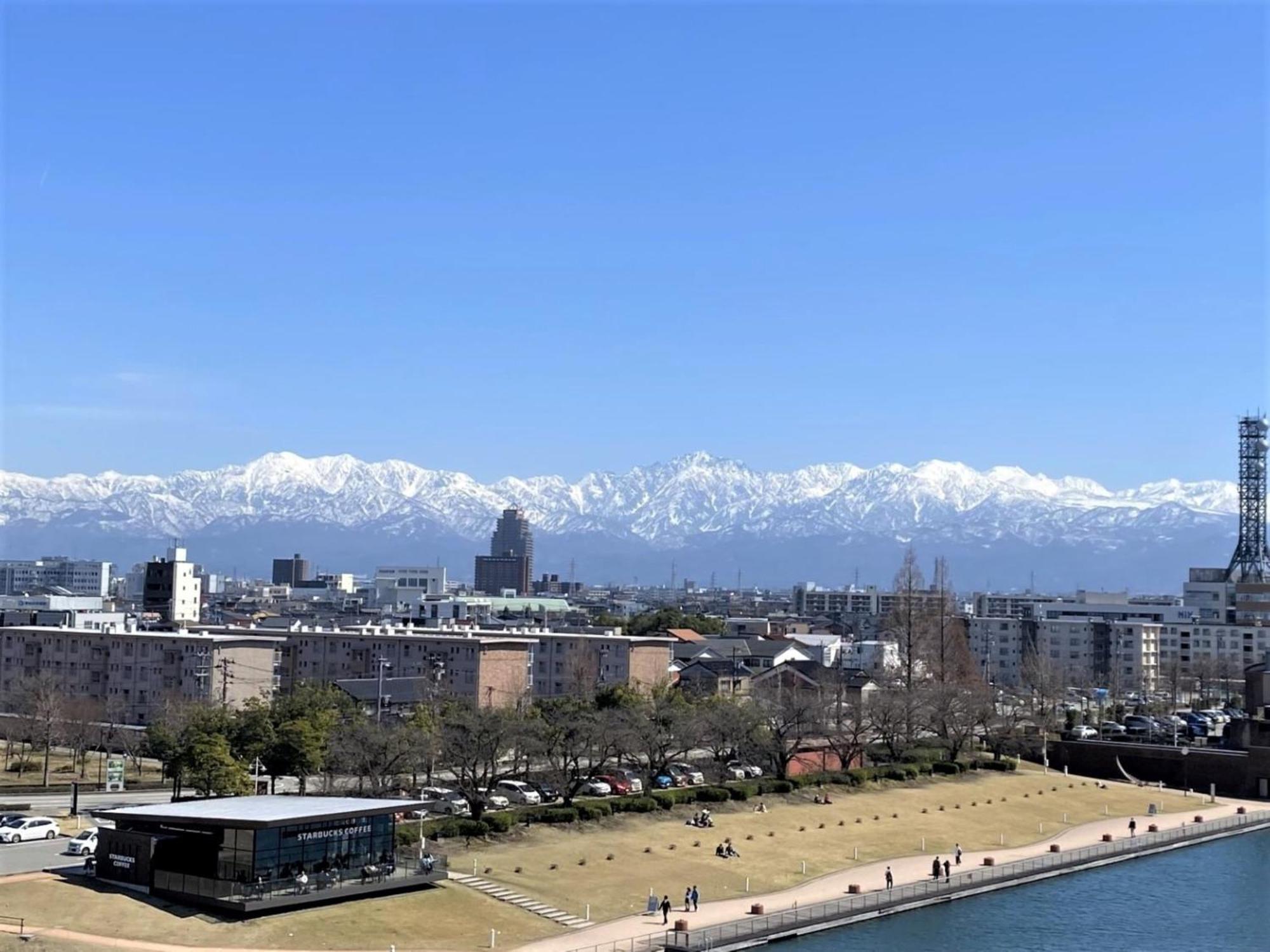 מלון Ana Crowne Plaza Toyama By Ihg מראה חיצוני תמונה